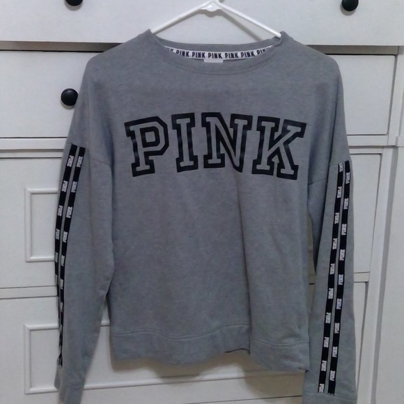 Pink sweatshirt - Picture 1 of 3
